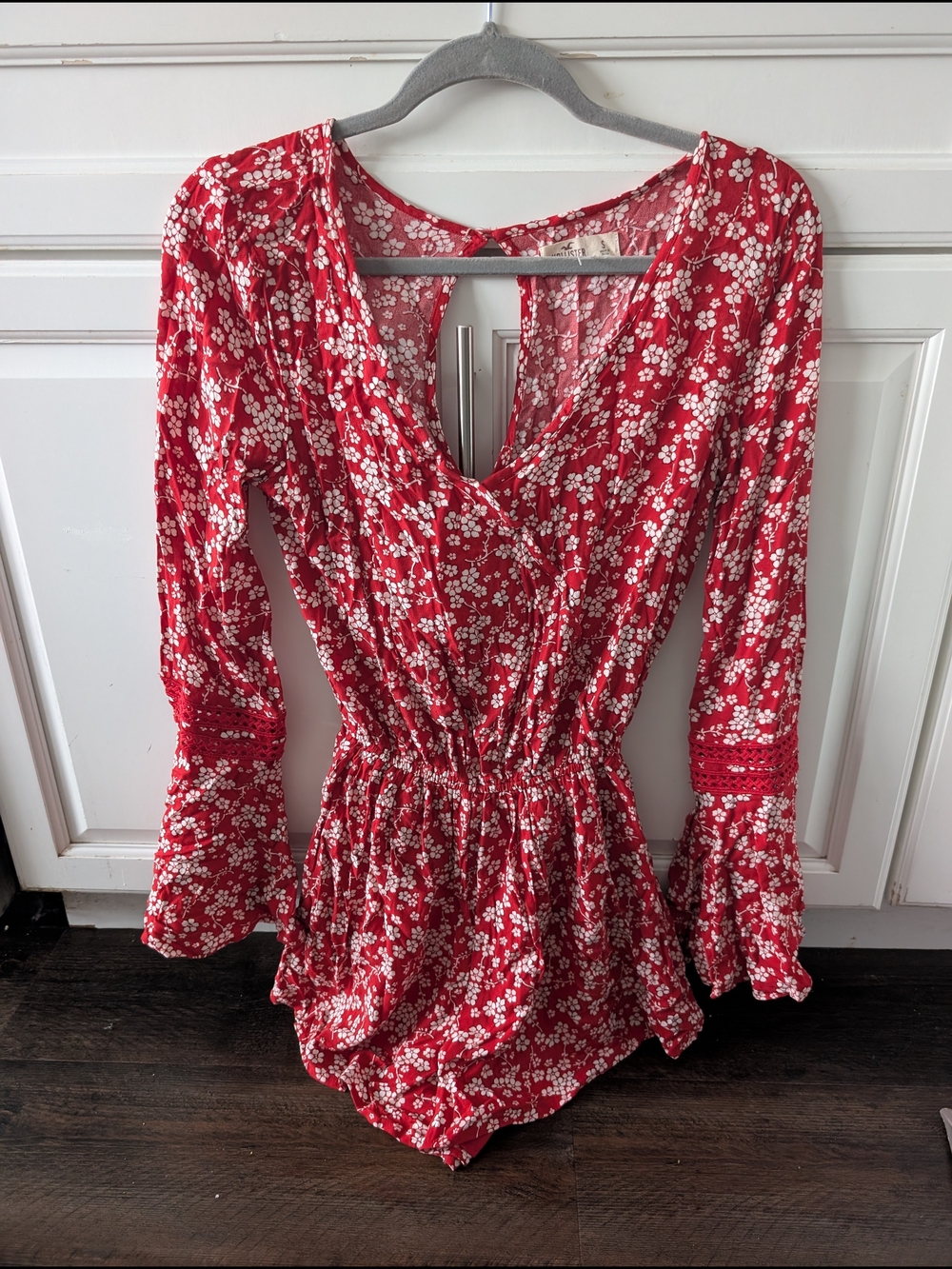Hollister Bell Sleeve Bohemian Floral Romper Small